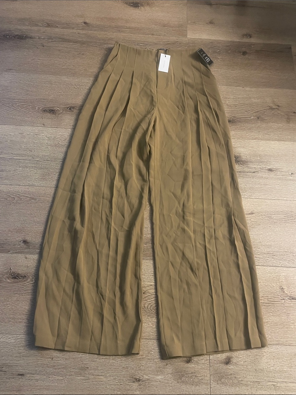 JLUXLABEL Olive Signature Elegance Trousers - Picture 11 of 14